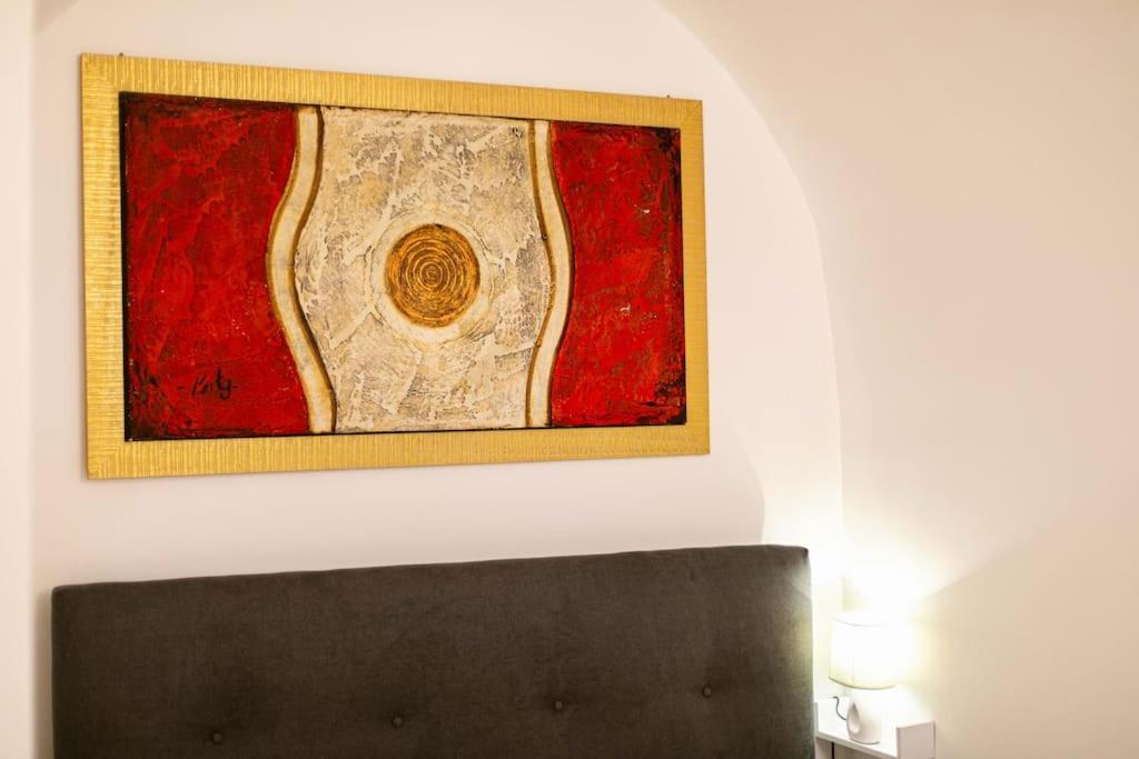 La Chicca Appartamento Intero Nei Quartieri Spagnoli Neapel Exteriör bild